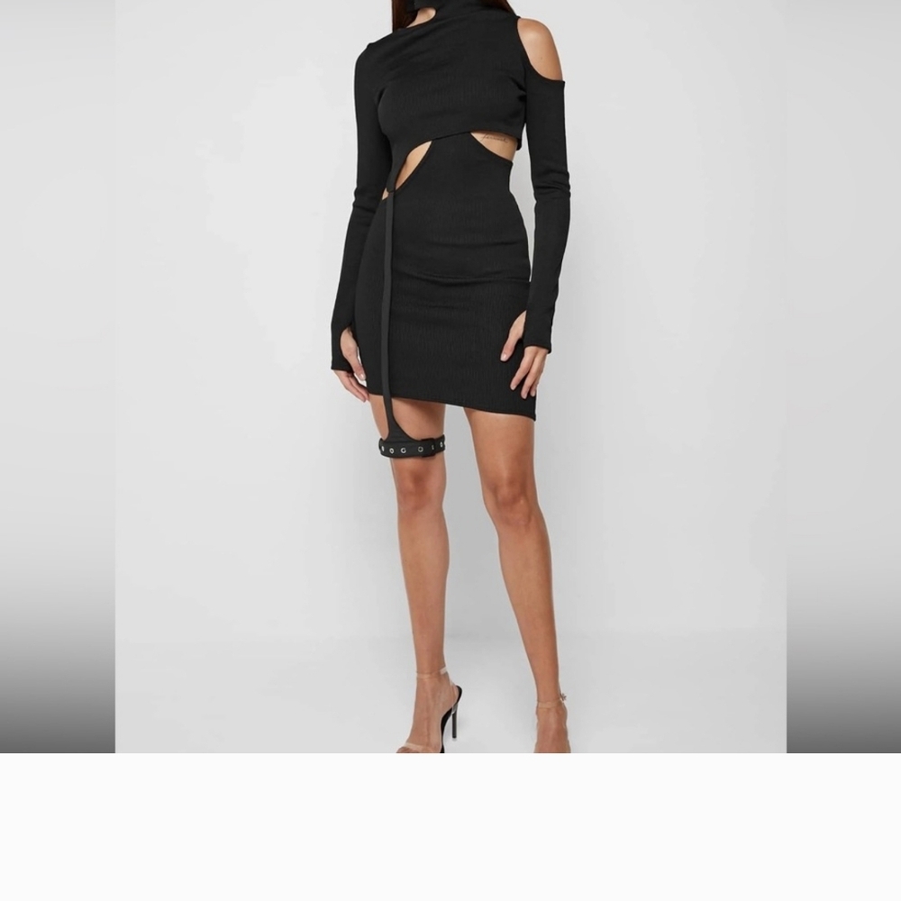 Maniere De Voir Elegant Black Cut-Out Dress